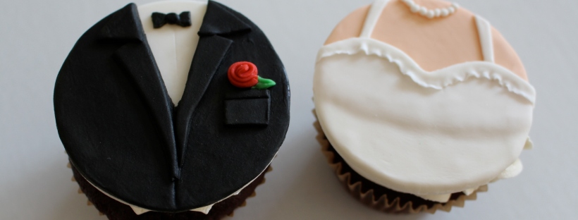 Wedding cupcake toppers, bride and groom.